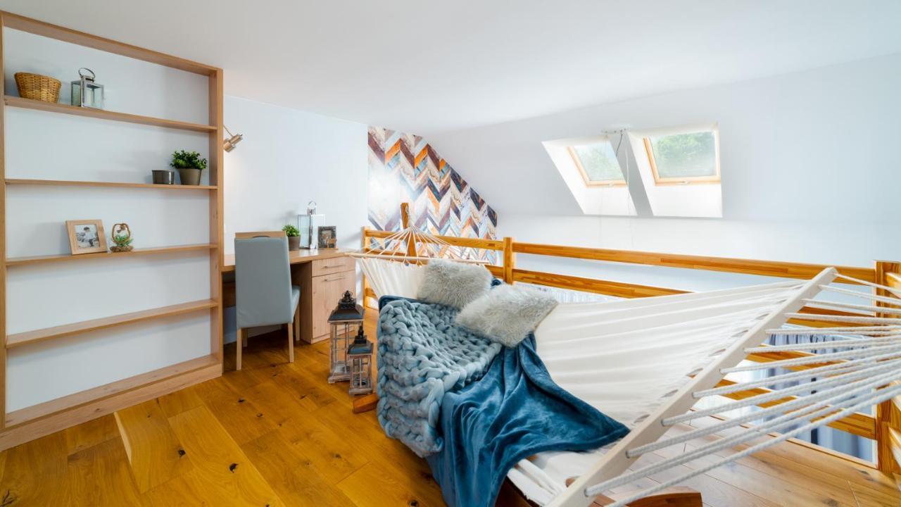 Hello Apartamenty - Wiking Przy Wyciagu Narciarskim Karpacz Exterior photo