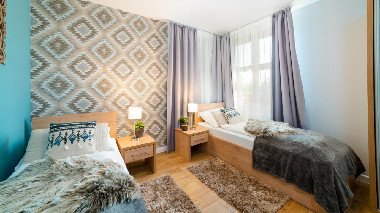 Hello Apartamenty - Wiking Przy Wyciagu Narciarskim Karpacz Exterior photo